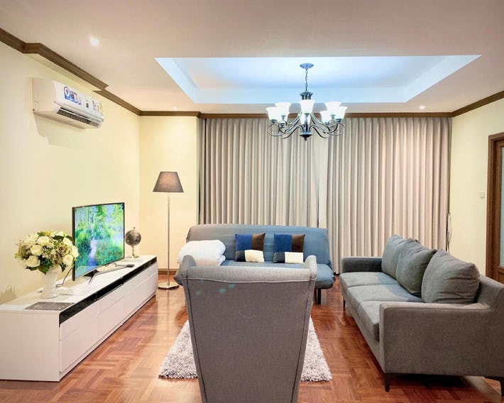 NT Place Sukhumvit Suites