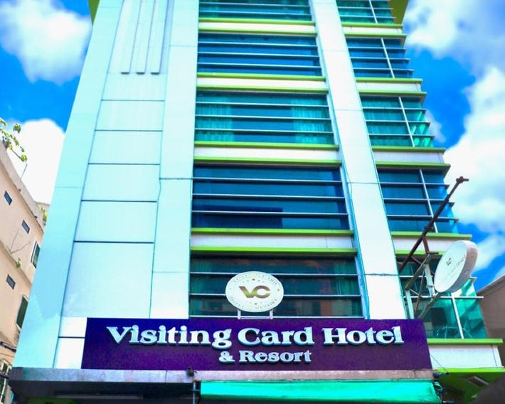 Visiting Card Hotel & Resort