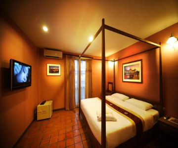 Siamese Views Lodge