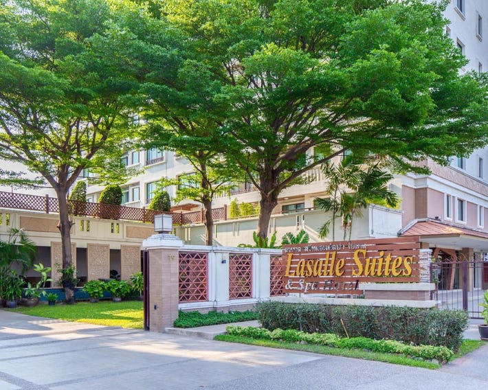 Lasalle Suites & Spa