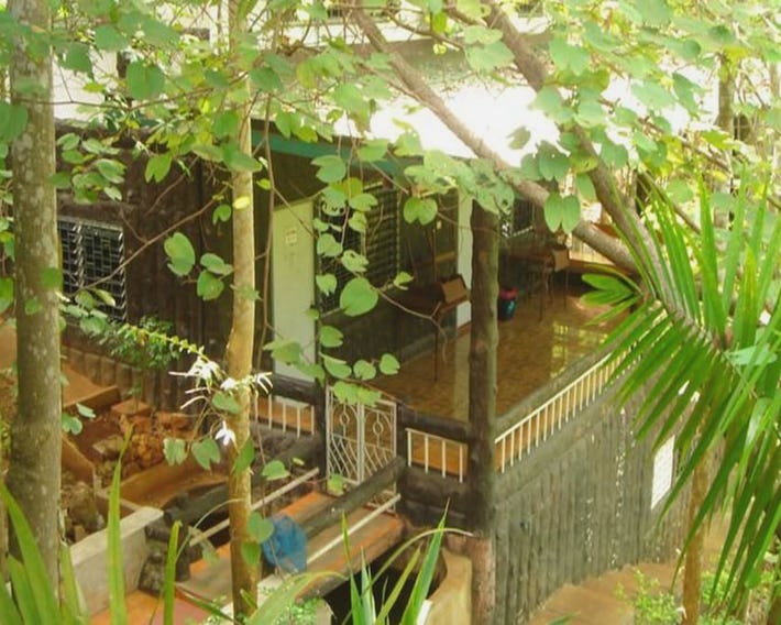Sam's Jungle Guesthouse