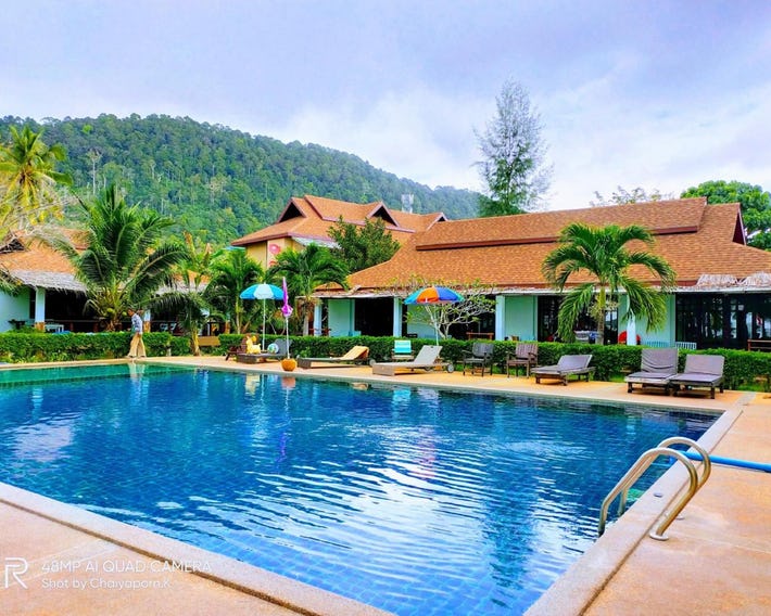 Banana Beach Resort