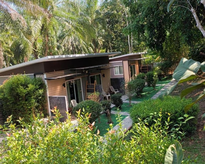 Baan Khao Mai Kaew Lanta Village