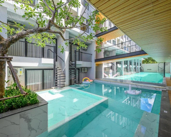 Tour De Phuket Hotel - SHA Plus