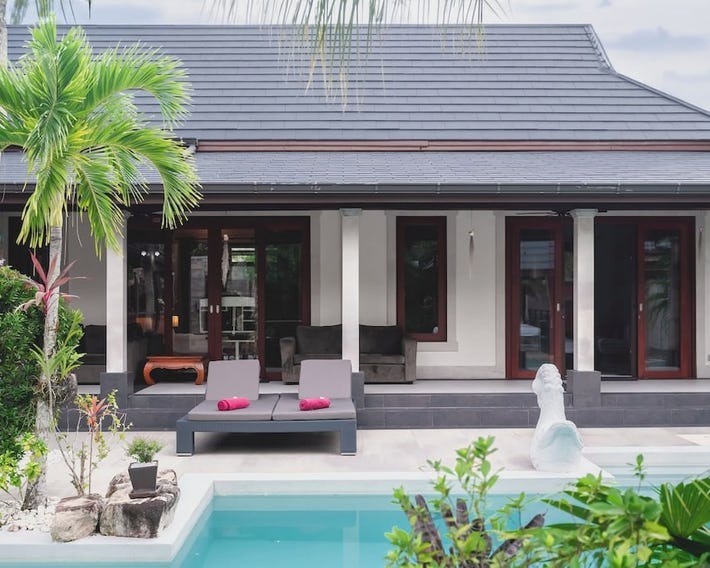 Villa Banyak