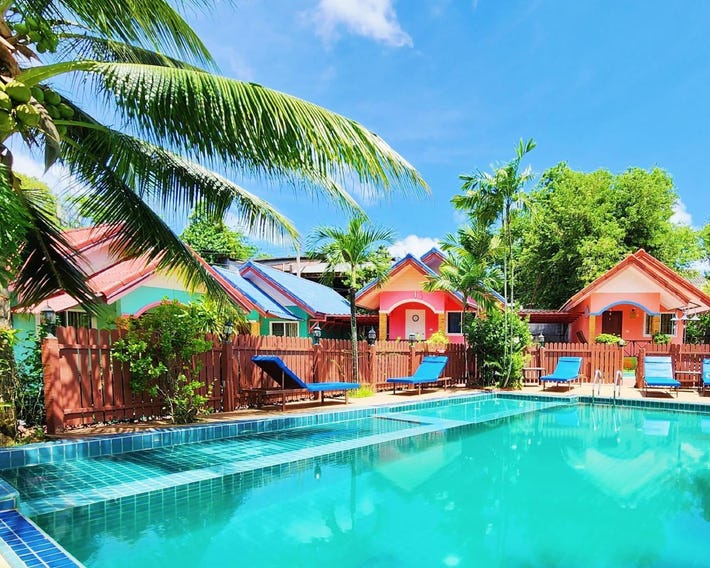 Phaithong Sotel Resort