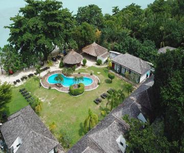 Reef Resort