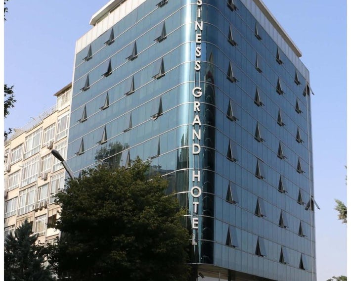 Business Grand Hotel