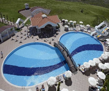 Roma Beach Resort & Spa