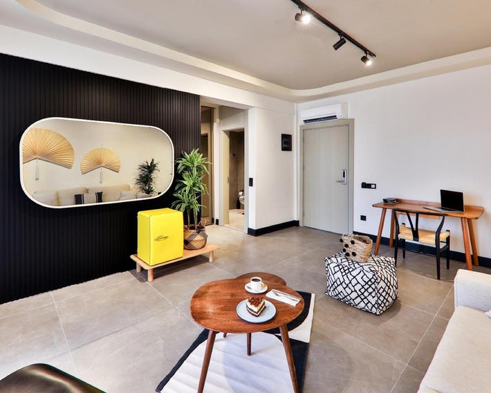 Luff Suites