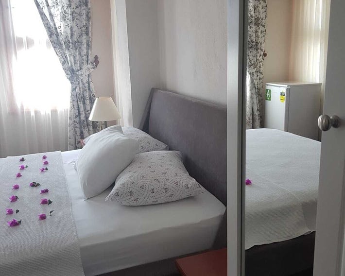 Konak Lapeistra Hotel