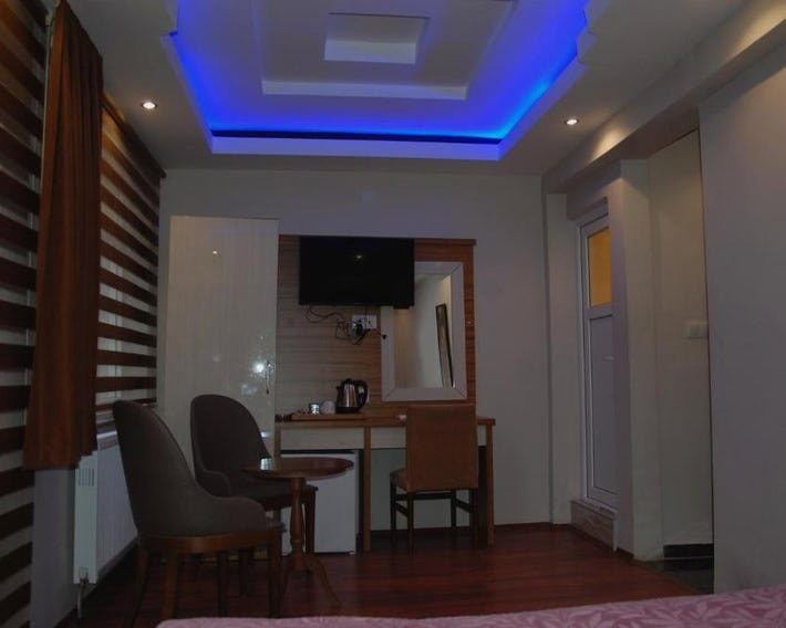 Göznur Otel