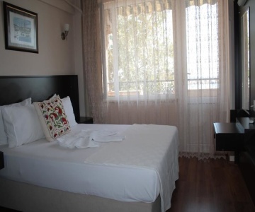 Gumus Hotel