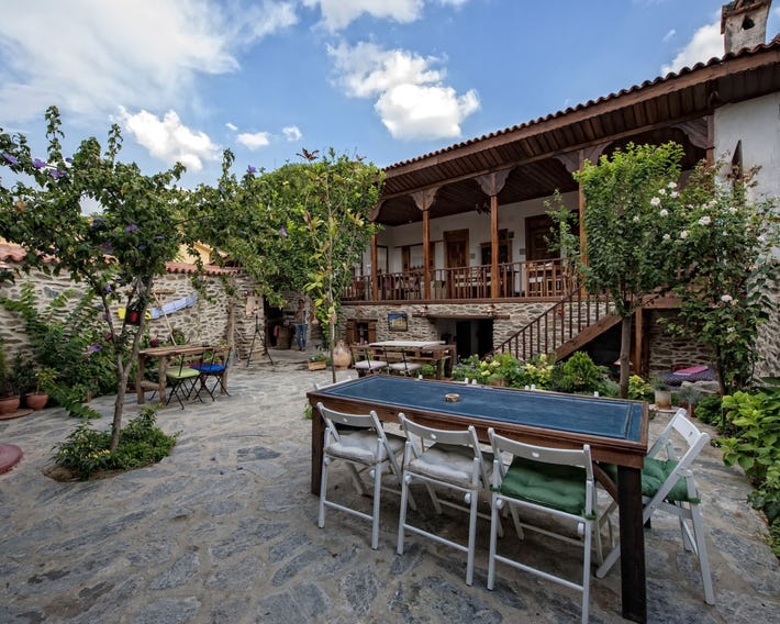 Birgi Butik Otel Saliha Hanim Tas Konak