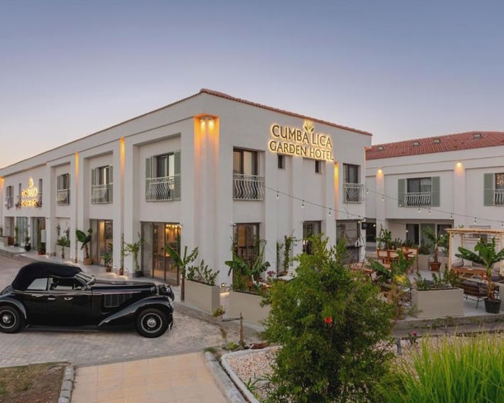 Cumbalica Garden Hotel
