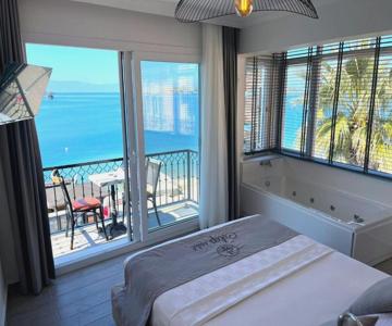 Celeb Hotel