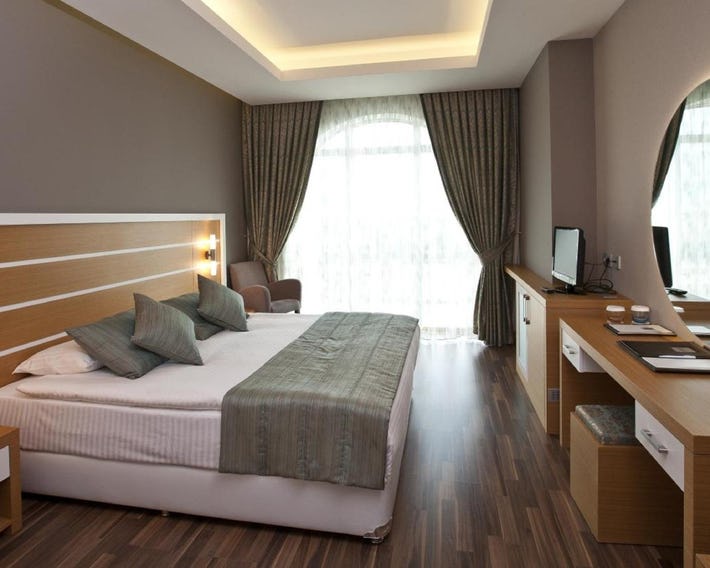 Fourway Hotel&Spa