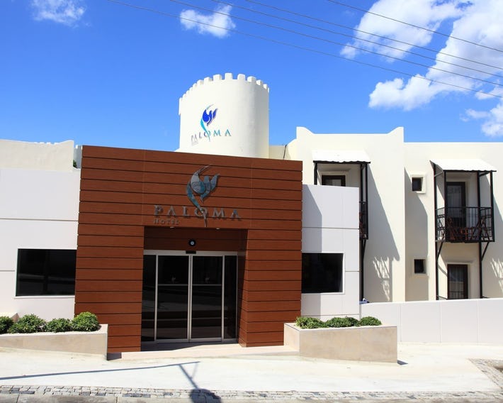 Paloma Hotel