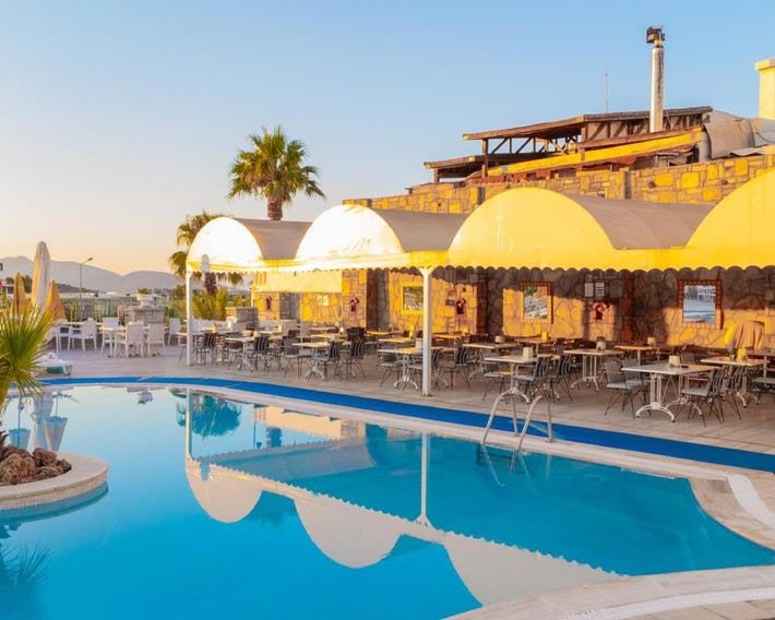 Sunpoint Family Hotel