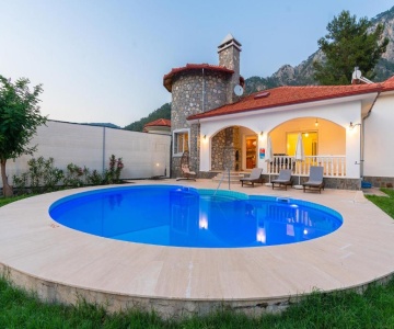 Villa Hill 2