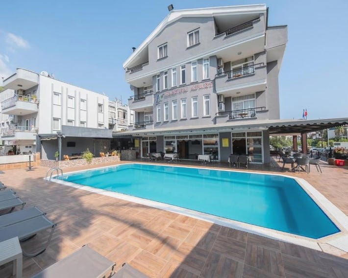 Marina Apart Hotel