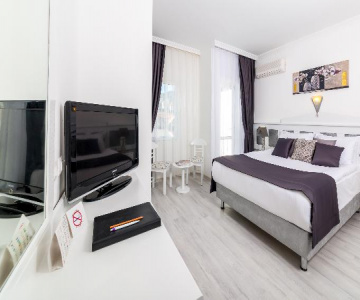Seray Deluxe Hotel