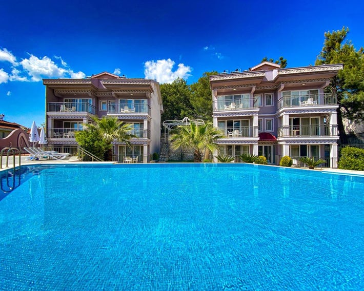 Zehra Hotel