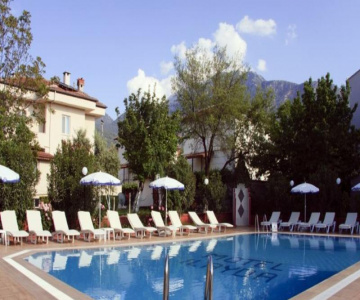 The Green Valley Hotel