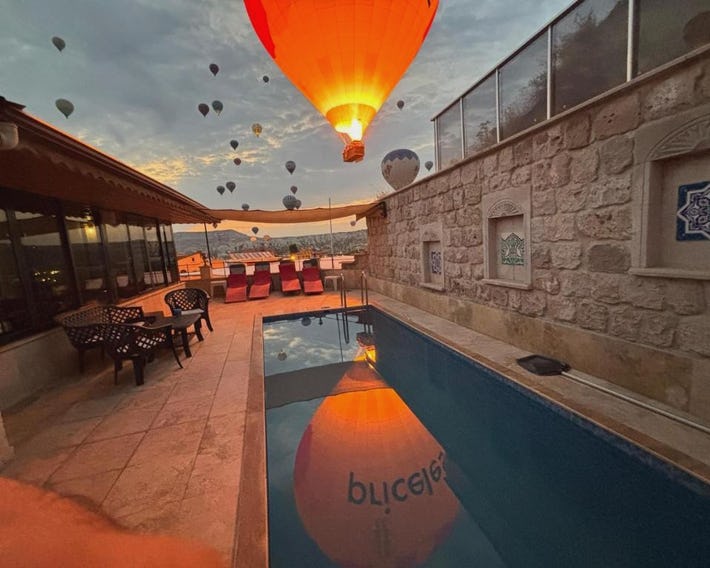 Balloon Cave Hotel