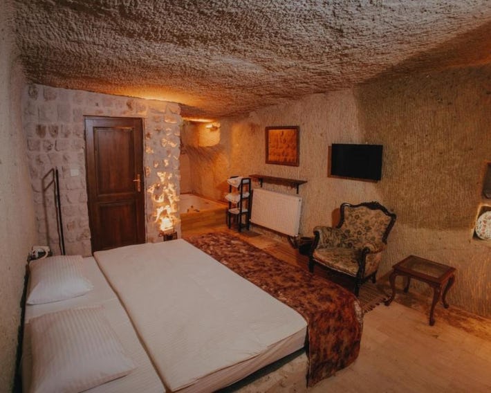 Saliche Cave Suite