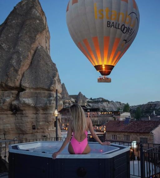 The Niche Cave Hotel