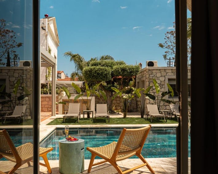 Palm Alaçati Boutique Hotel