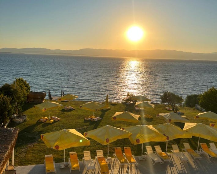 Life Point Hotel