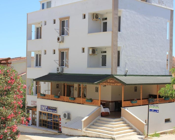 Ozge Pansiyon