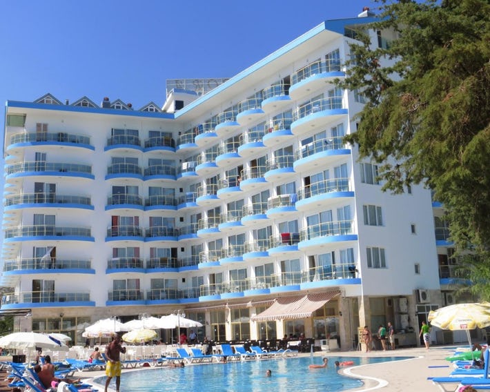 Arora Hotel