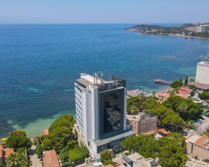 Signature Blue Resort Kuşadasi