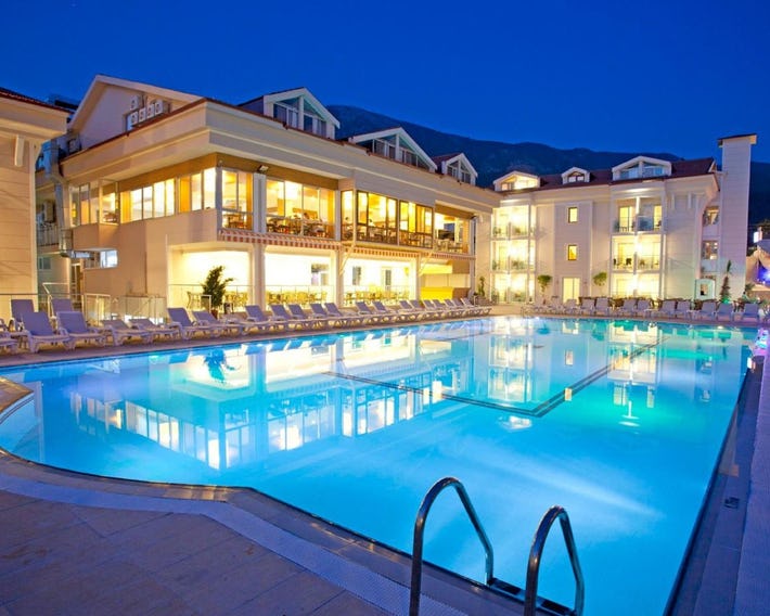 Aes Club Hotel