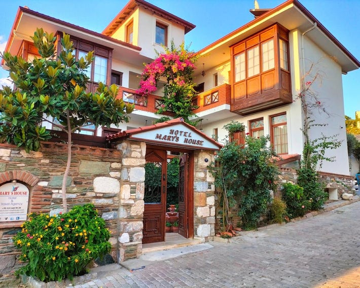 Hotel Mary's House