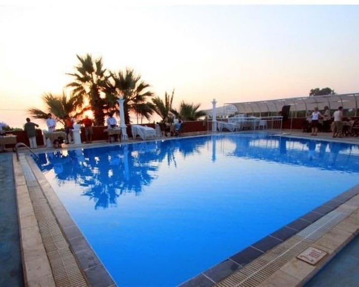 Sun & Sea Beach Hotel