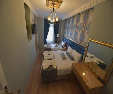 Golden Palace Hotel