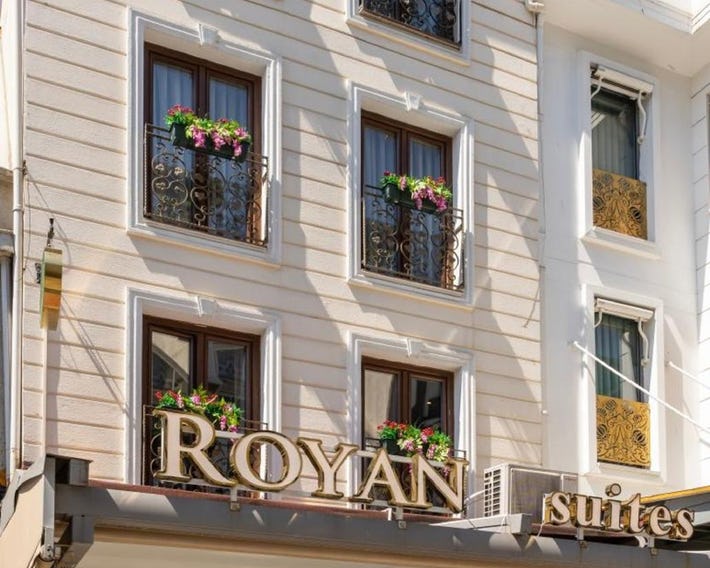 Royan Suites