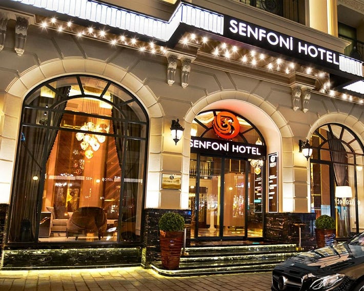 Beethoven Senfoni Hotel