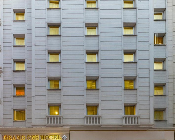 Grand Ons Hotel