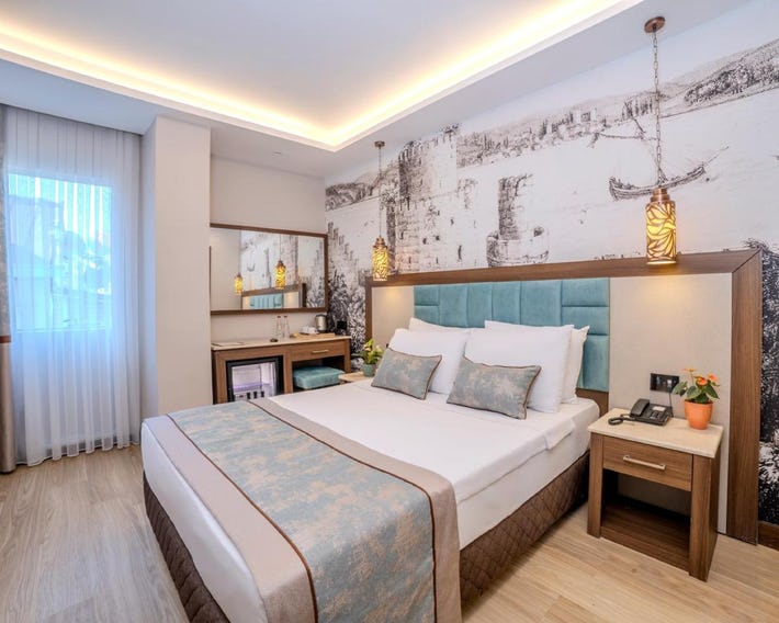 Grand Hilarium Hotel