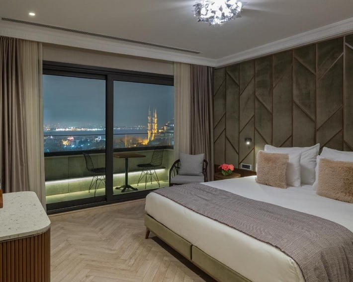 Nena Istanbul