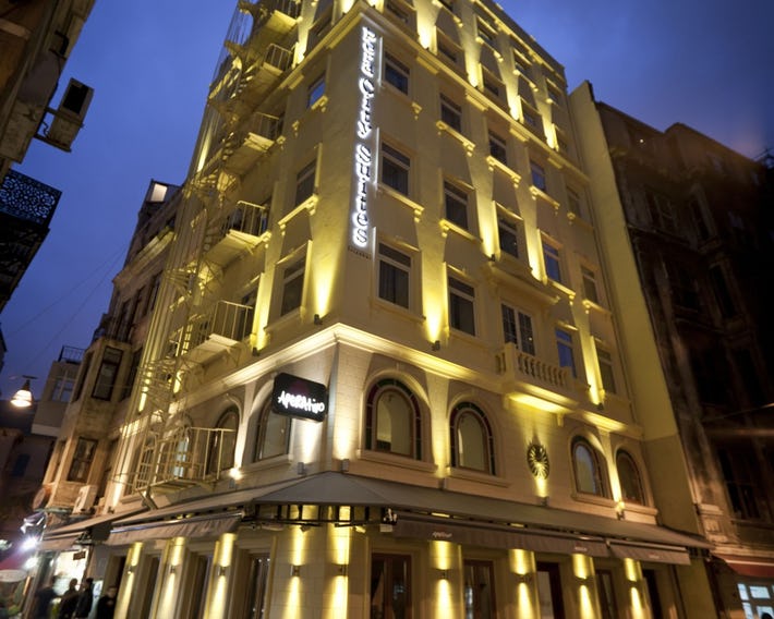 Pera City Suites