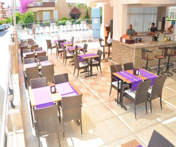 Albatros Apart Hotel
