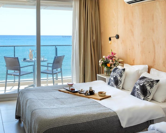 Sun Hotel by En Vie Beach