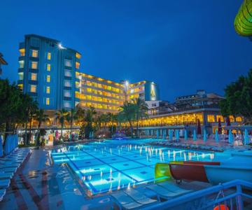 Mira Meridia Beach Resort Hotel