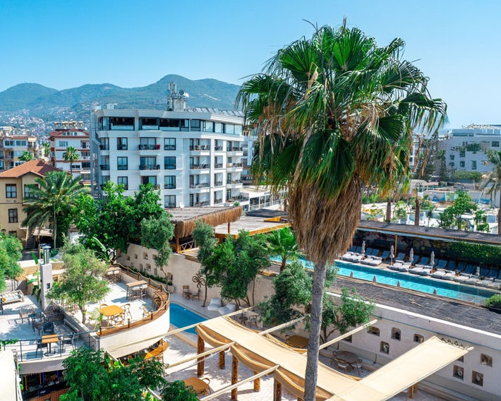 De'Manor Boutique Hotel